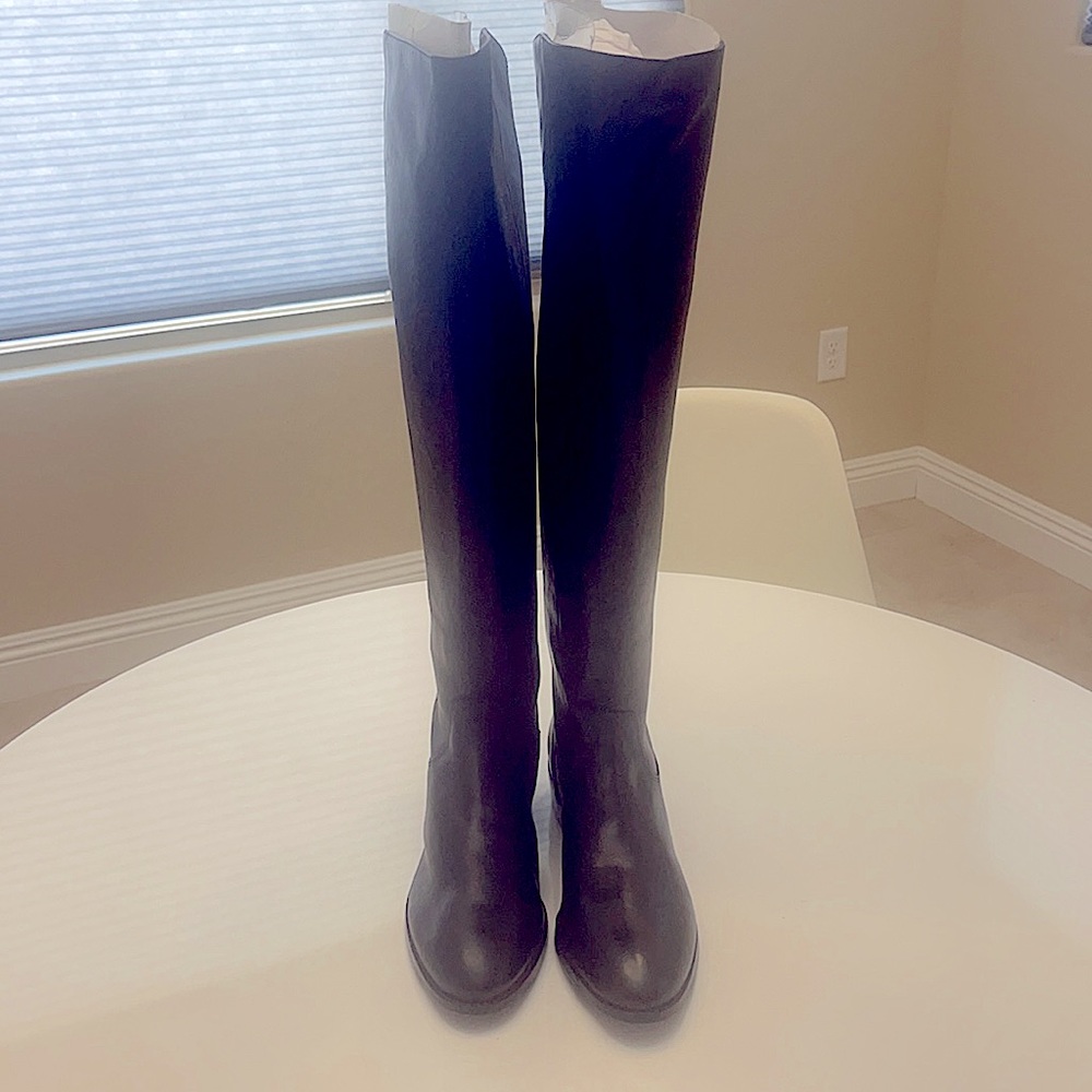 NWT Saks 5th Ave “Black Label” over the knee boots. Never worn. Sz 11M.